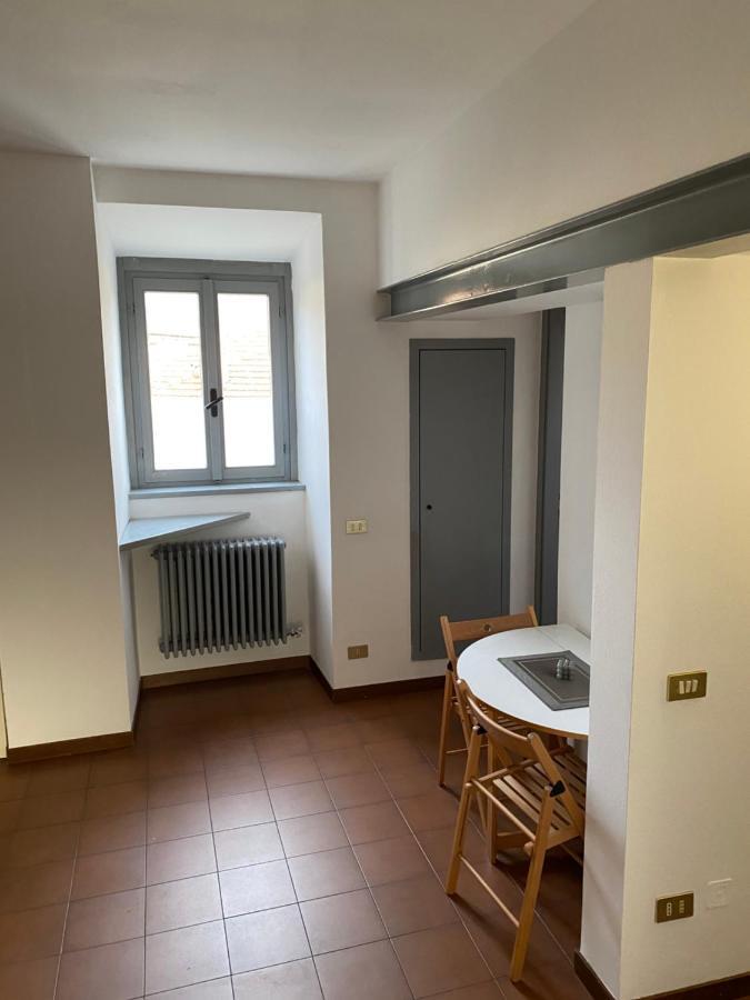 Apartmán Vicolo Forno Mercallo Exteriér fotografie
